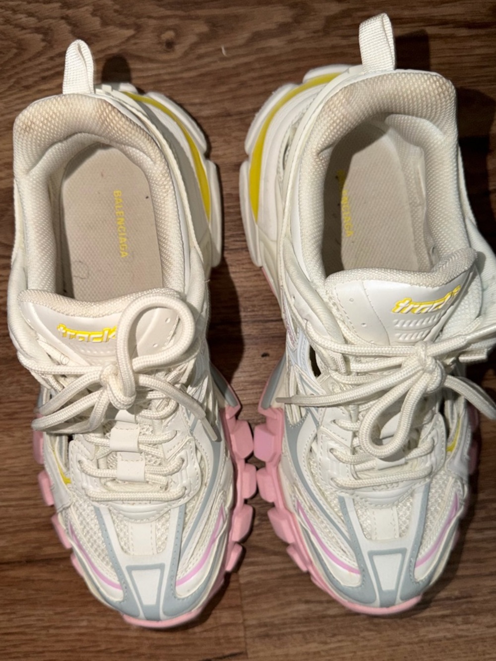 Balenciaga White Sneakers with Pastel Pink, Yellow & Blue Accents - Picture 3 of 4